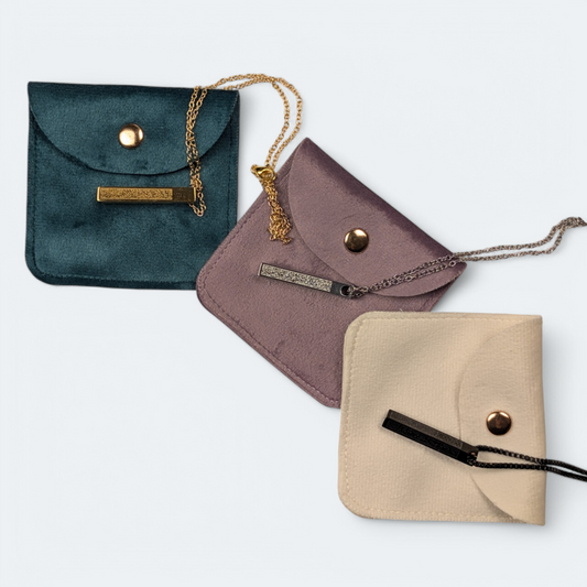 Ayatul Kursi Bar Necklace with pouch